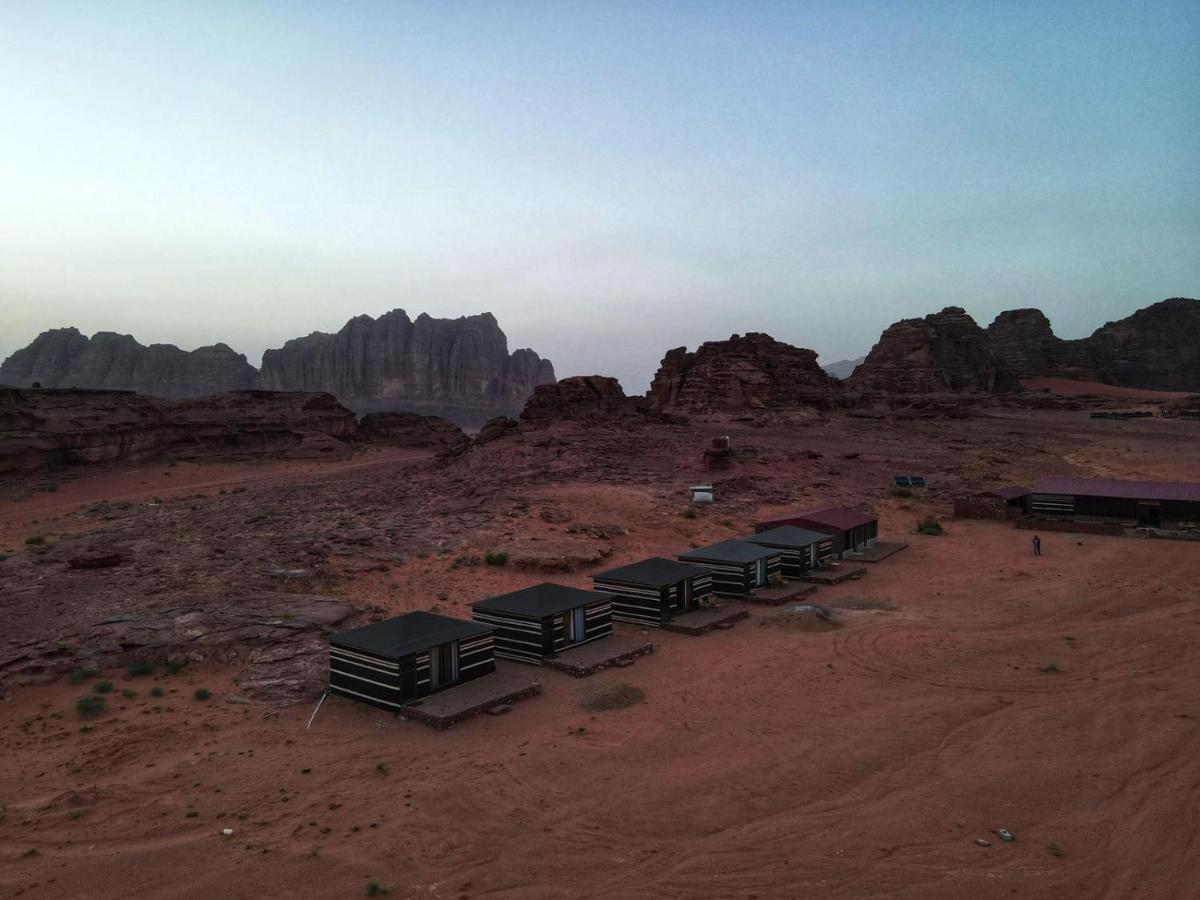 Hotel Salameh'S Bedouin Camp à Wadi Rum Extérieur photo