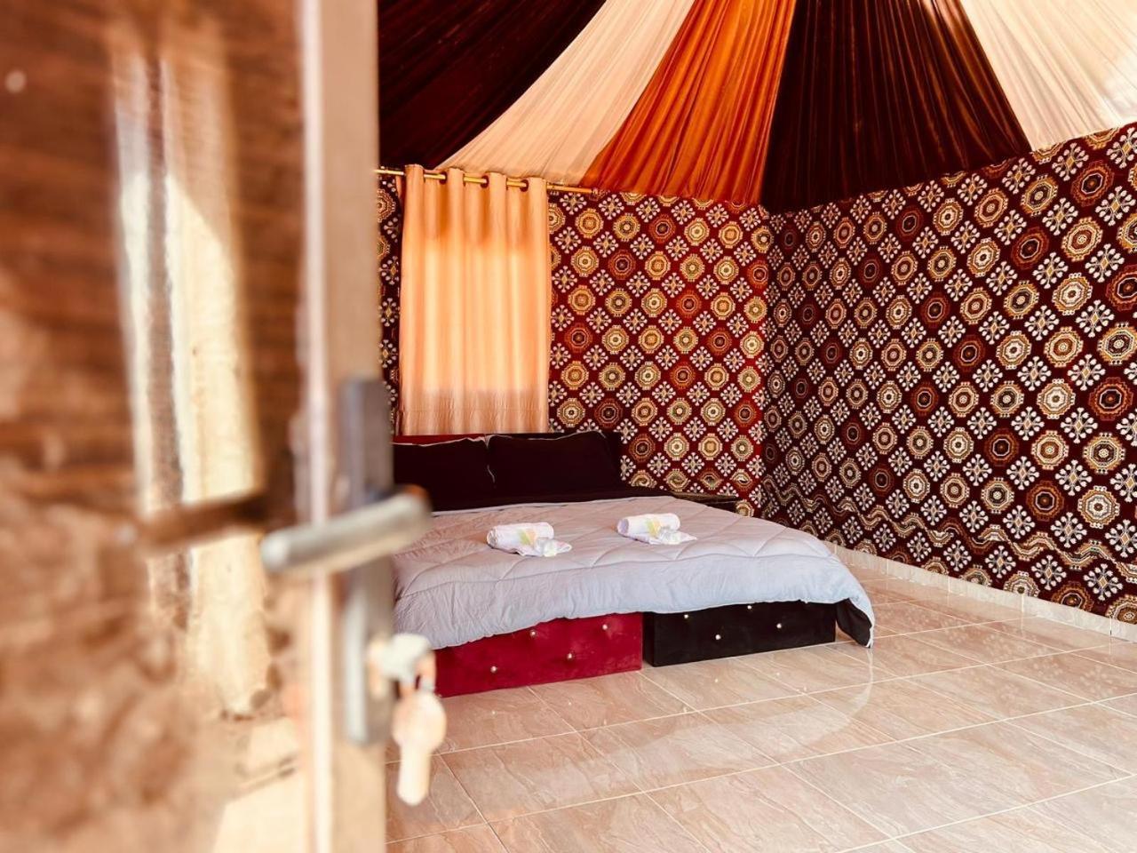 Hotel Salameh'S Bedouin Camp à Wadi Rum Extérieur photo