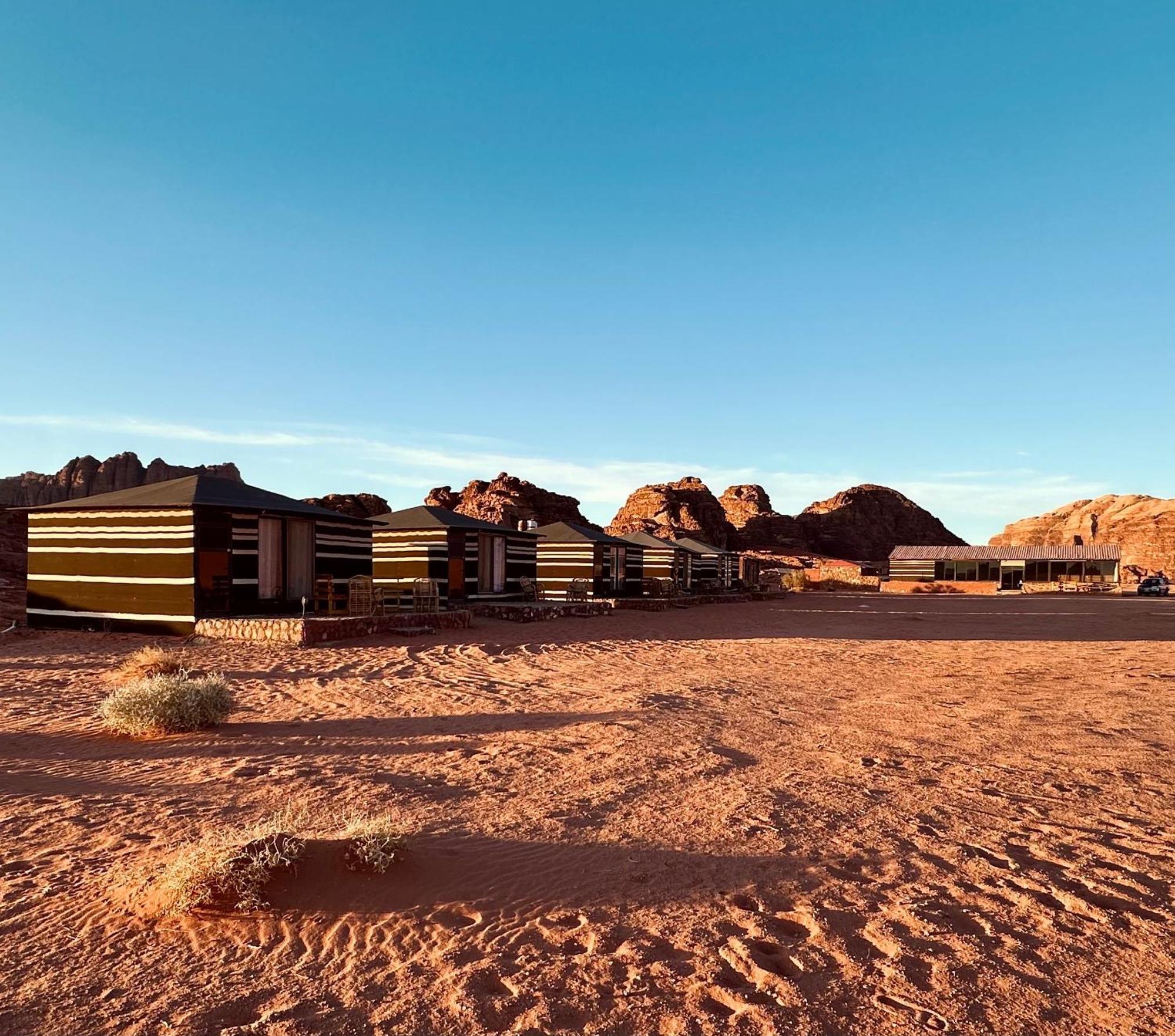 Hotel Salameh'S Bedouin Camp à Wadi Rum Extérieur photo